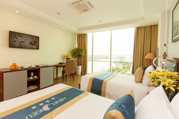Ninh Kieu Riverside Hotel (Cân Tho)